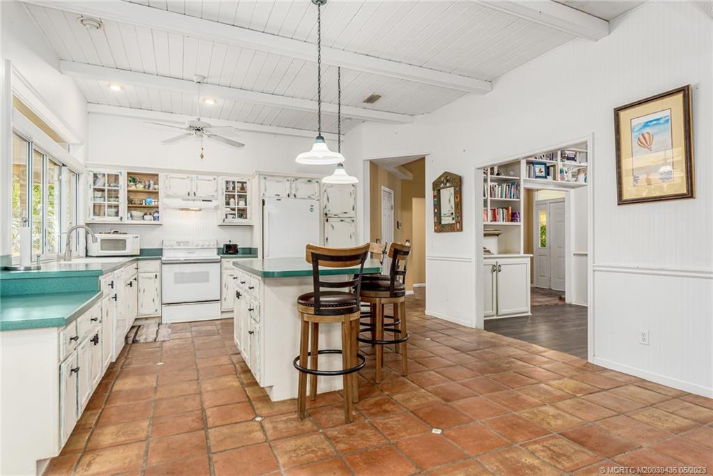 5506 SW Ludlum Street