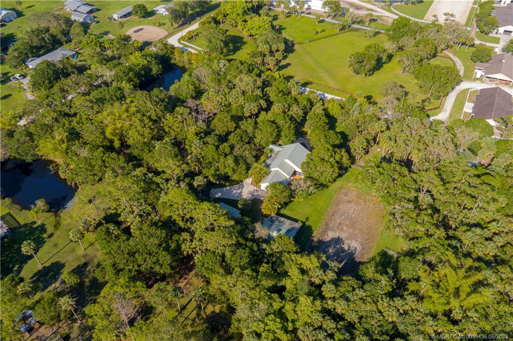 5506 SW Ludlum Street