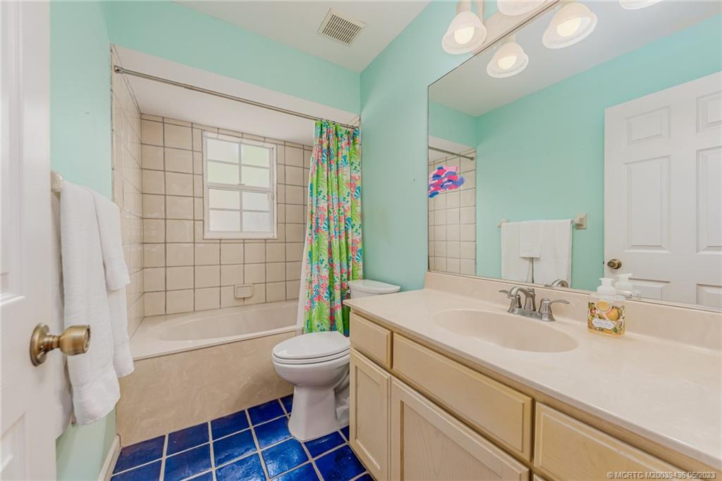 5506 SW Ludlum Street