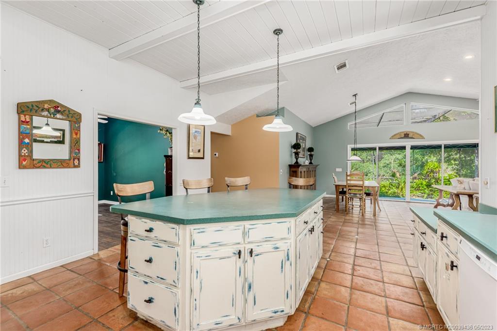 5506 SW Ludlum Street