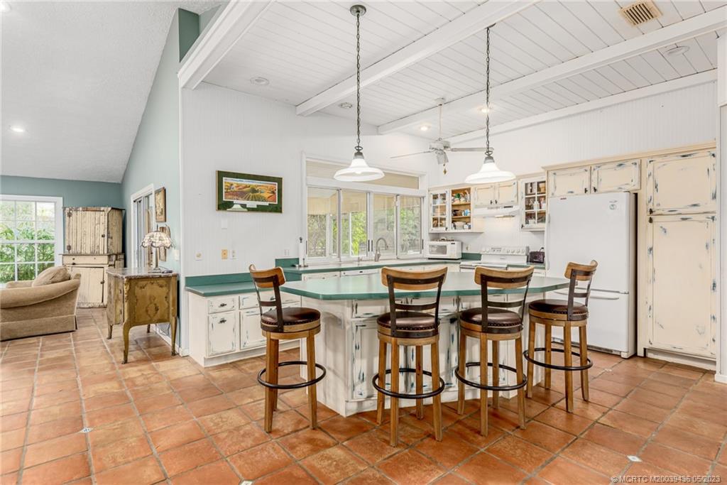 5506 SW Ludlum Street