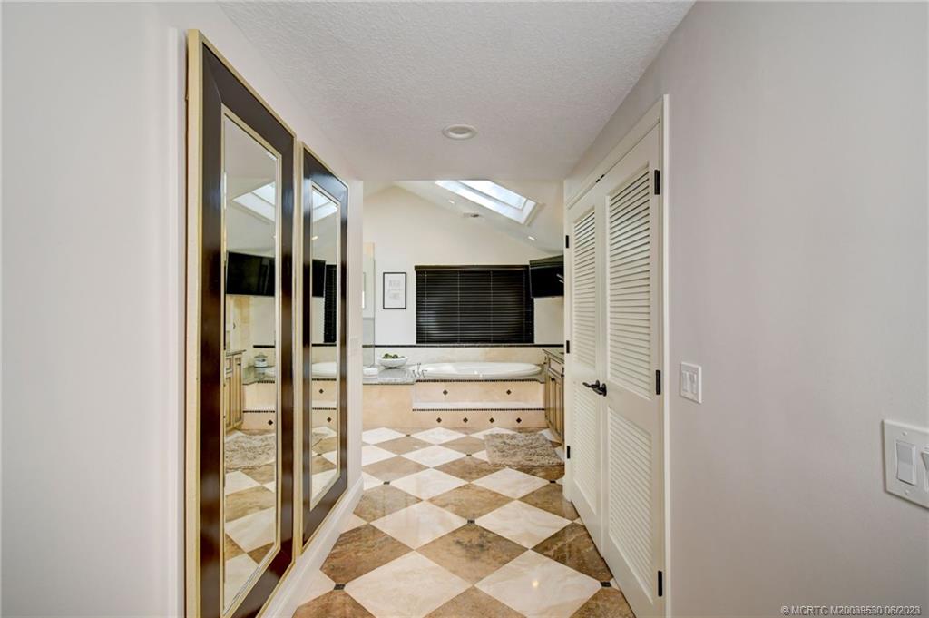 3622 SW Mashie Court