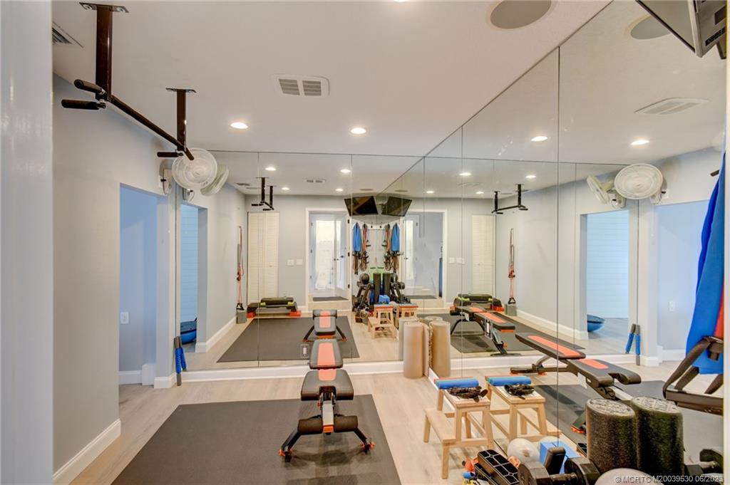 3622 SW Mashie Court