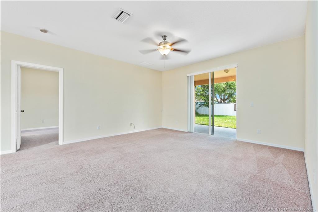 1237 SW Babcock Avenue