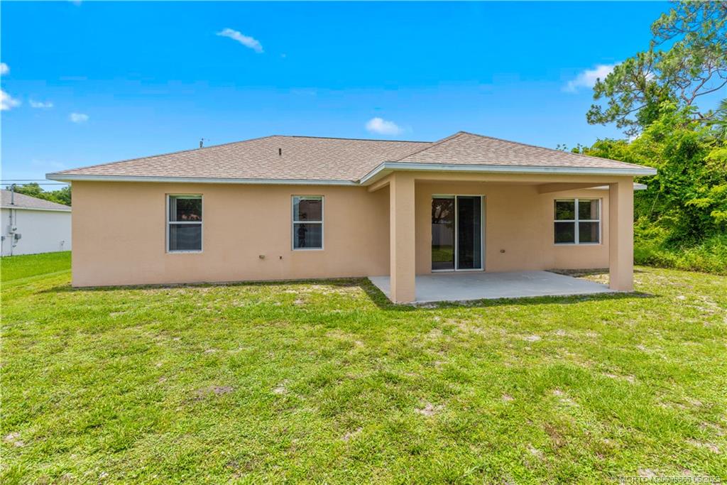 1237 SW Babcock Avenue