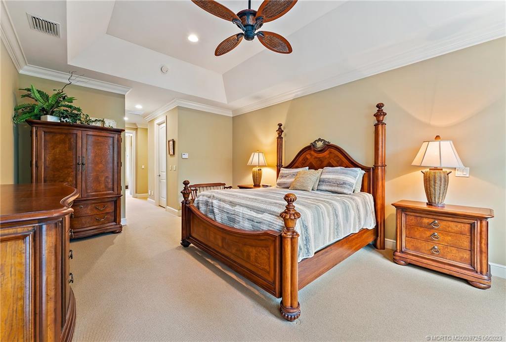 100 SW Willow Lake Trail