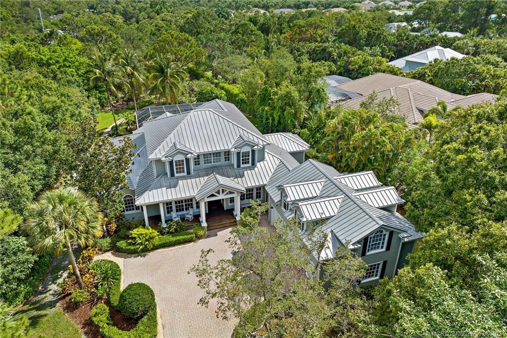 100 SW Willow Lake Trail