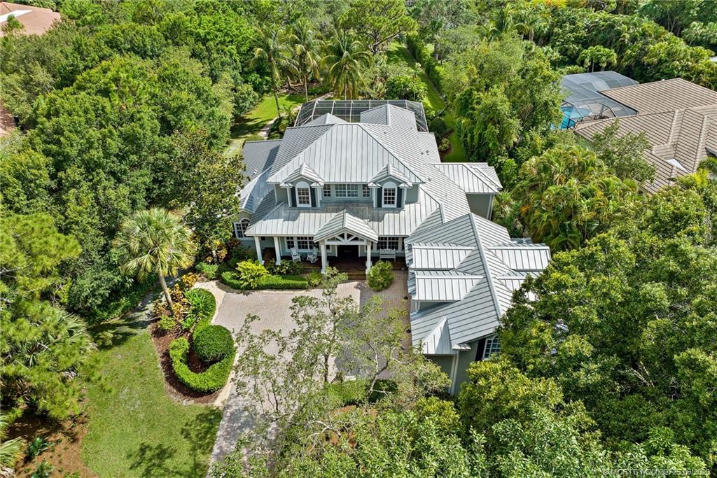 100 SW Willow Lake Trail