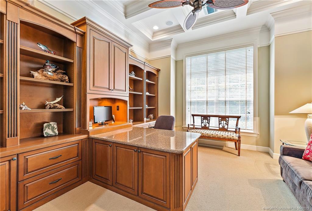 100 SW Willow Lake Trail