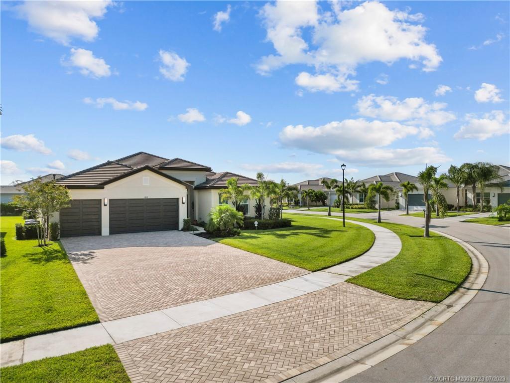 11844 SW Sailfish Isles Way