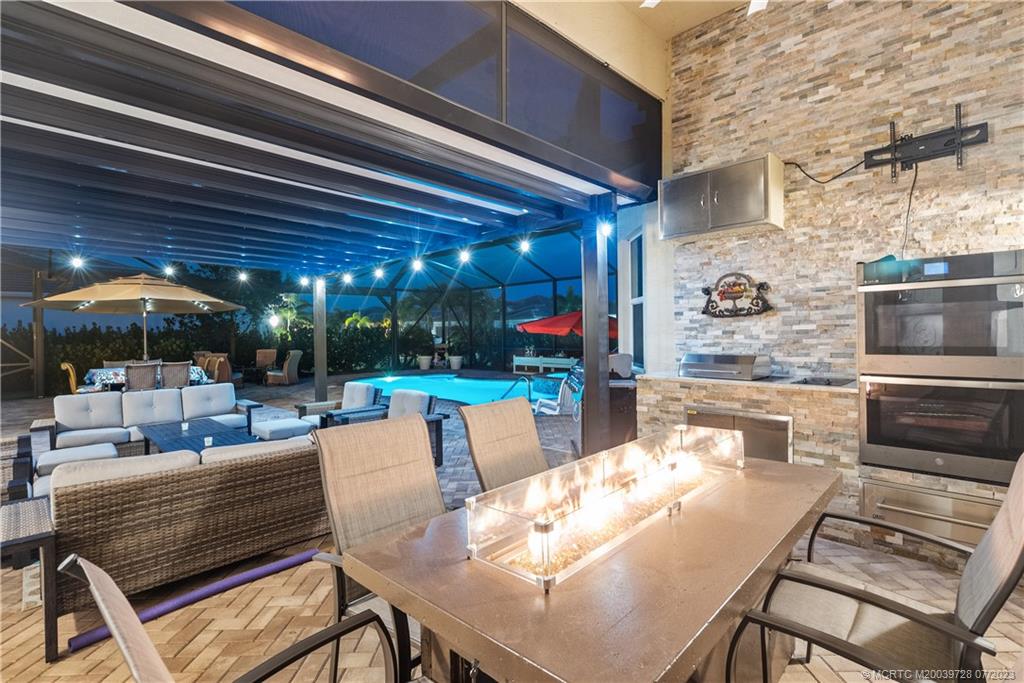 11844 SW Sailfish Isles Way