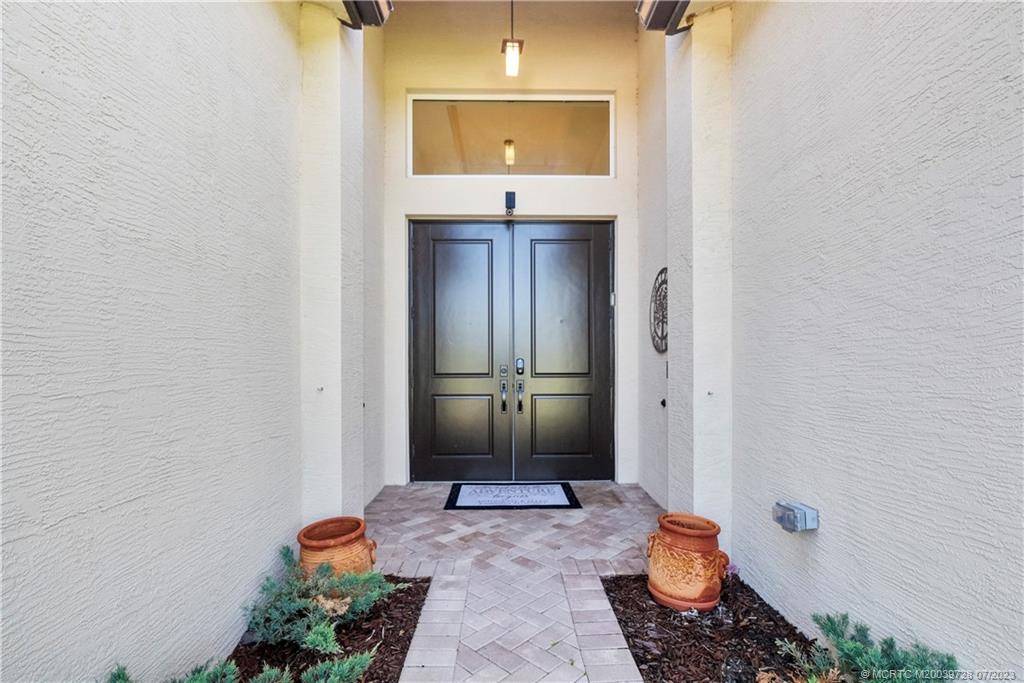 11844 SW Sailfish Isles Way