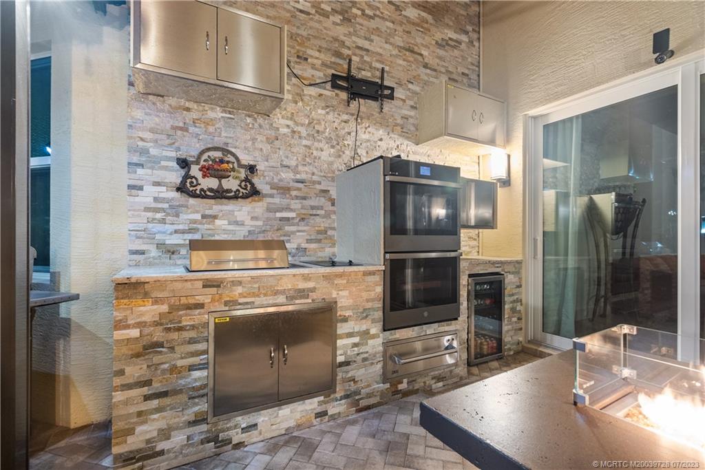 11844 SW Sailfish Isles Way