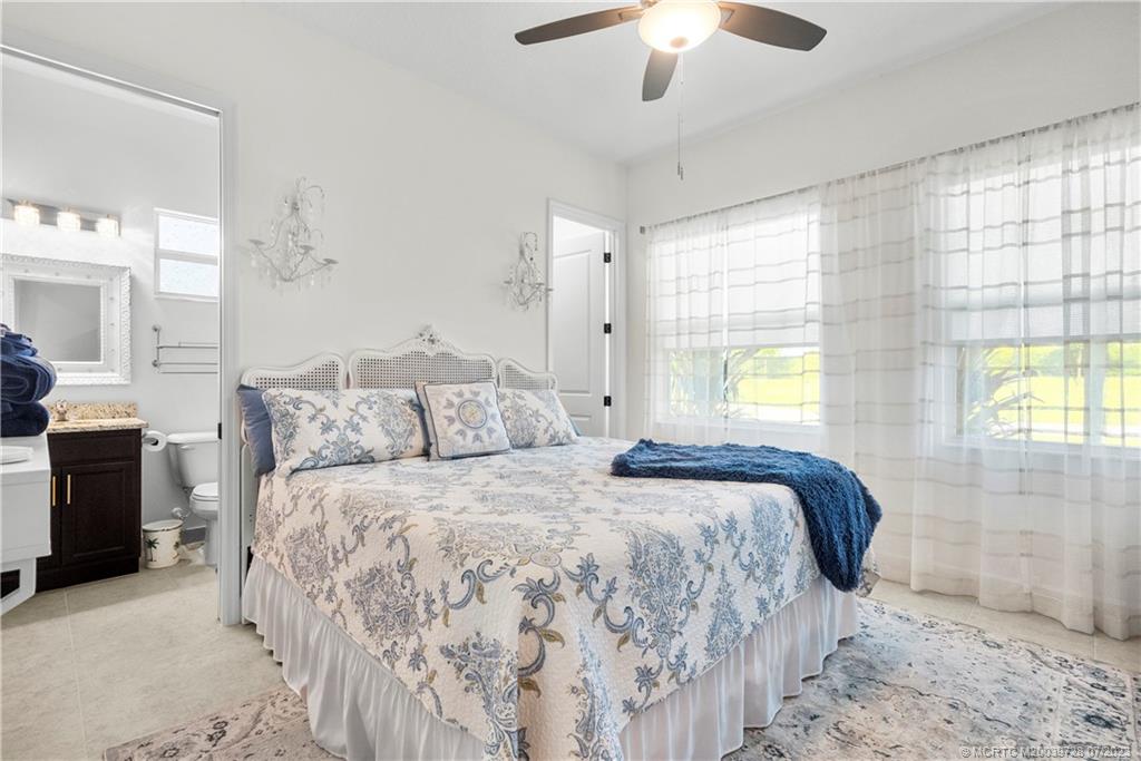 11844 SW Sailfish Isles Way