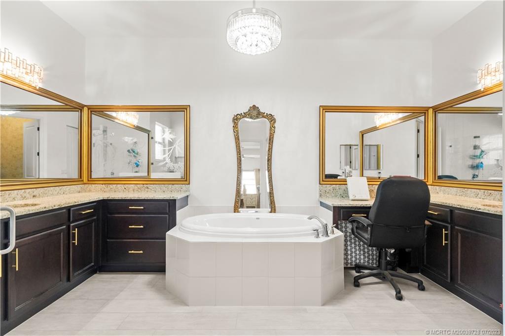 11844 SW Sailfish Isles Way