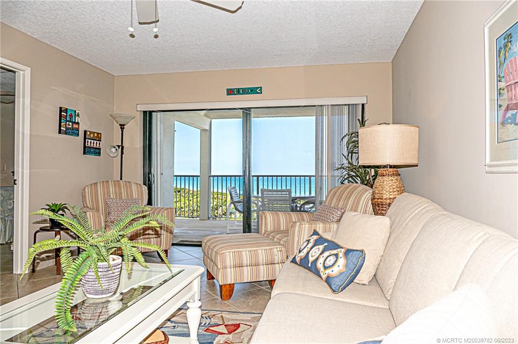 379 NE Tradewind Lane 1208