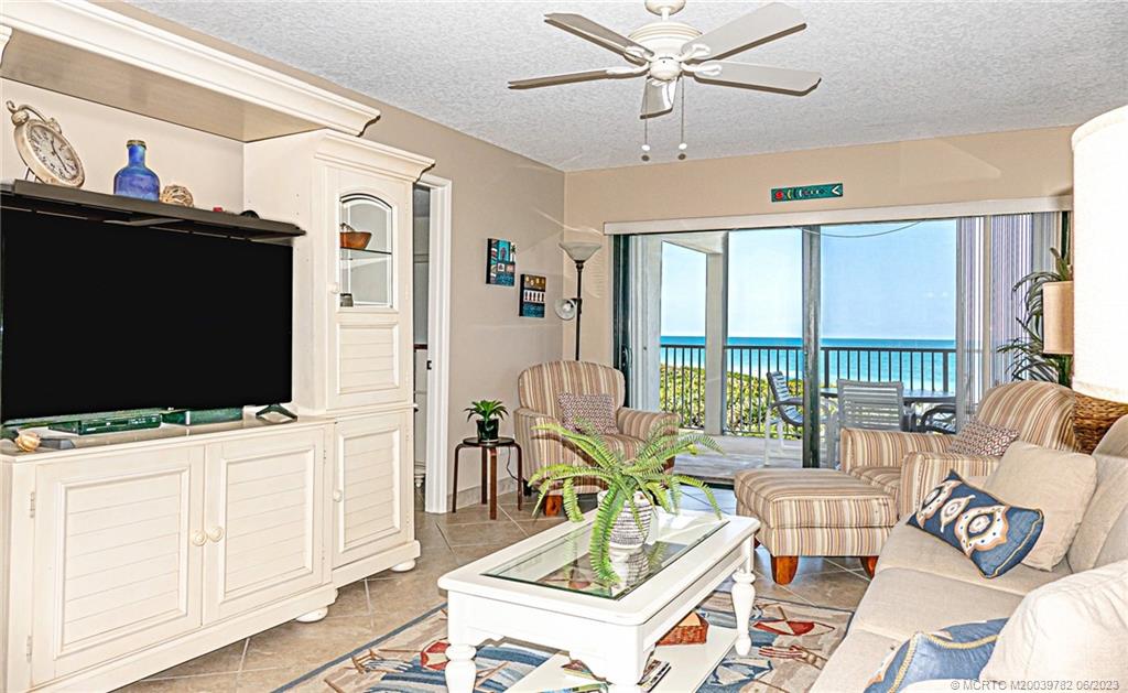 379 NE Tradewind Lane 1208