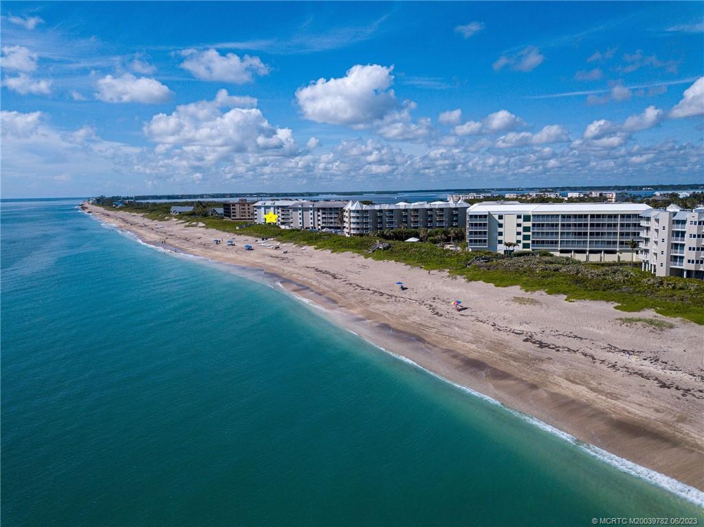 379 NE Tradewind Lane 1208