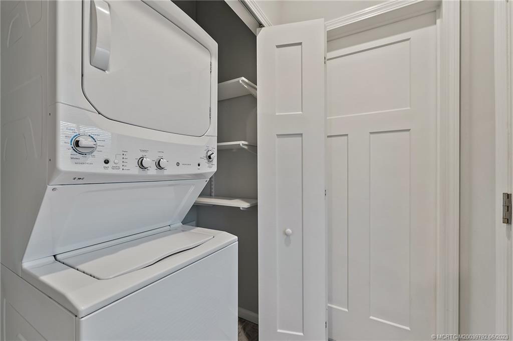 215 NE Coastal Drive