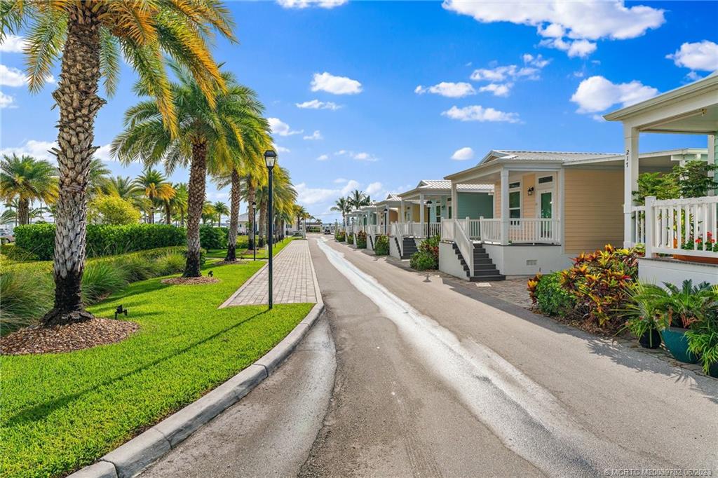 215 NE Coastal Drive