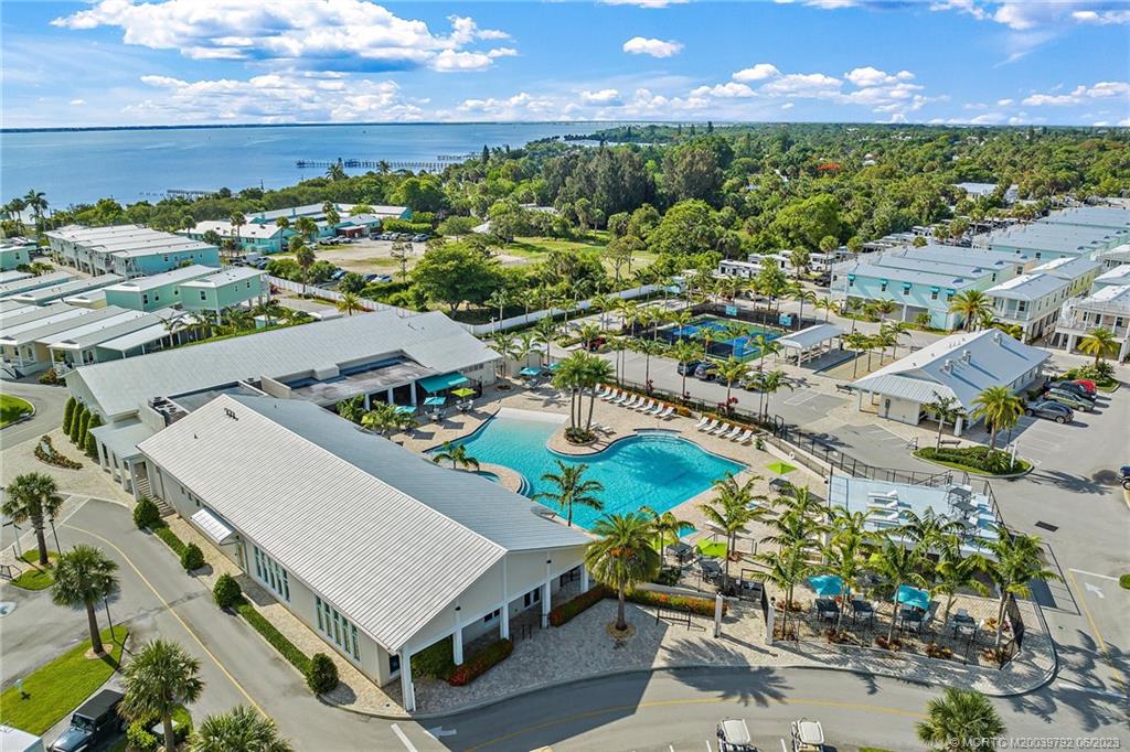 215 NE Coastal Drive