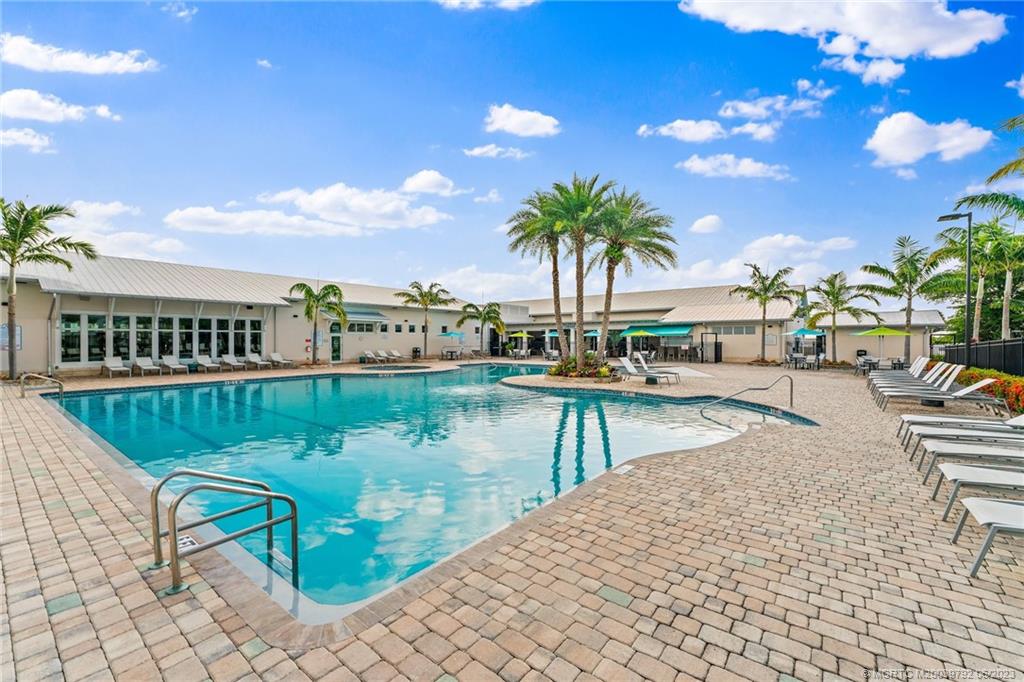 215 NE Coastal Drive