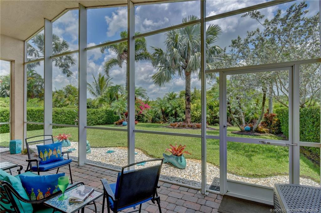 2763 SE Stonebriar Way