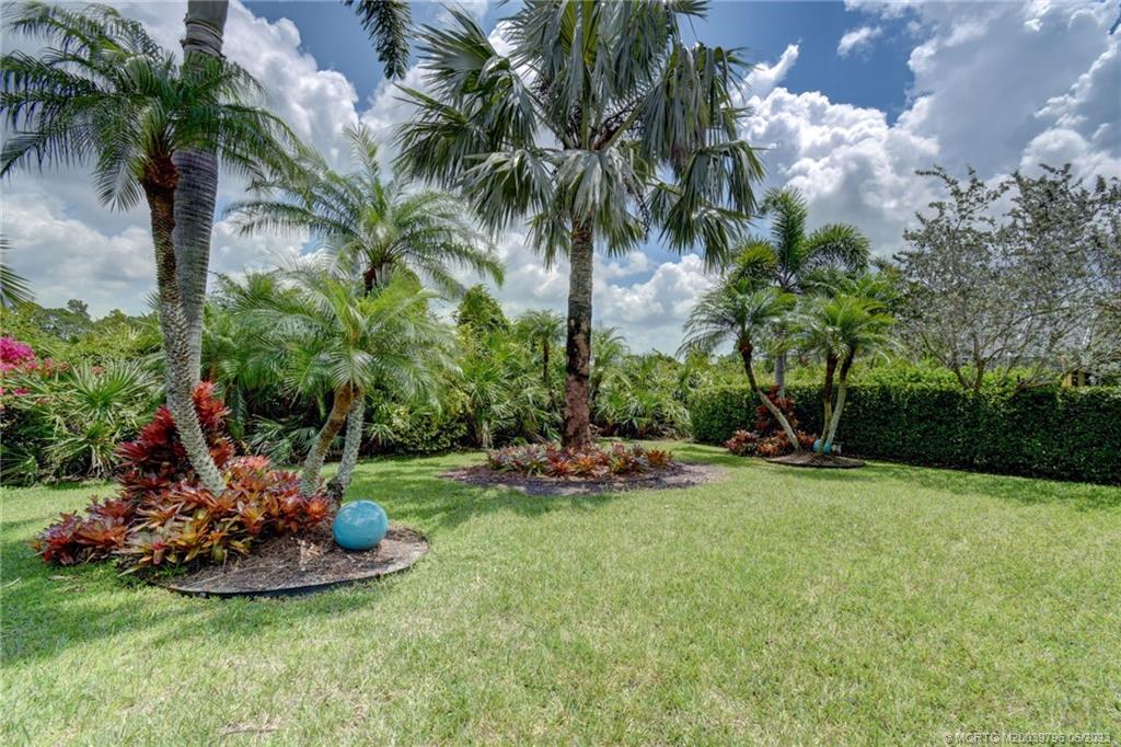 2763 SE Stonebriar Way