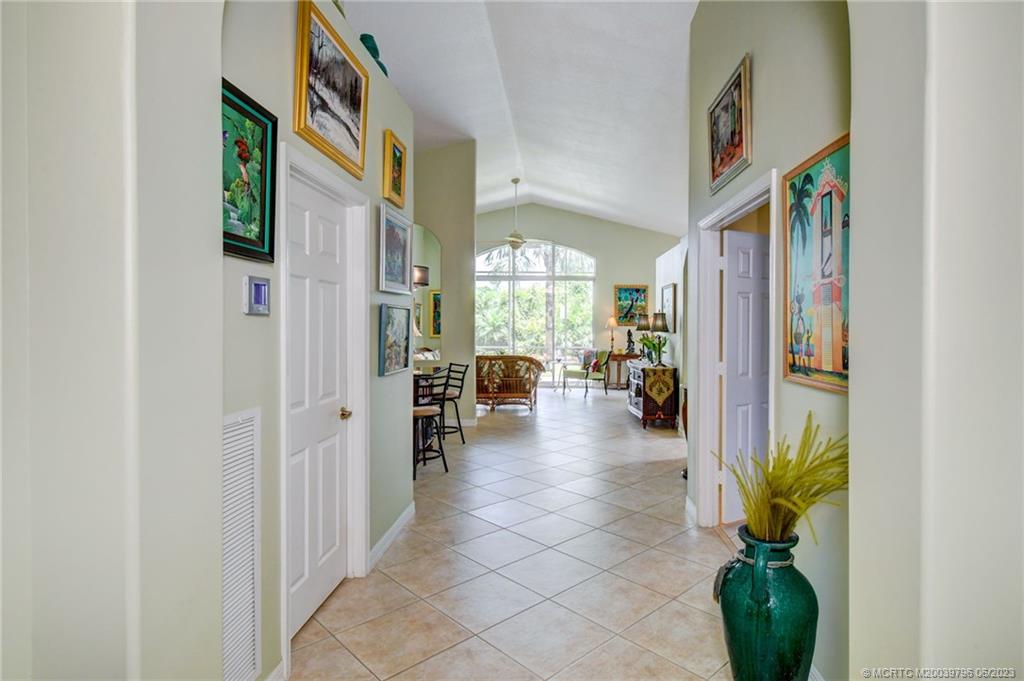 2763 SE Stonebriar Way