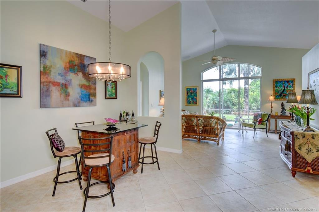 2763 SE Stonebriar Way