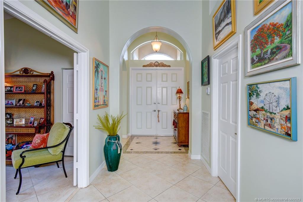 2763 SE Stonebriar Way