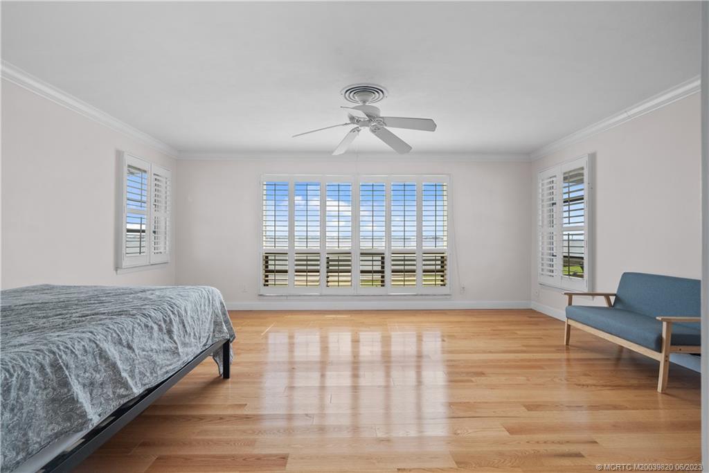 88 N Sewalls Point Road