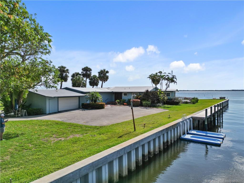 88 N Sewalls Point Road