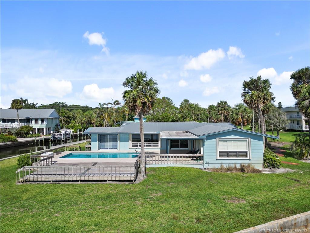 88 N Sewalls Point Road