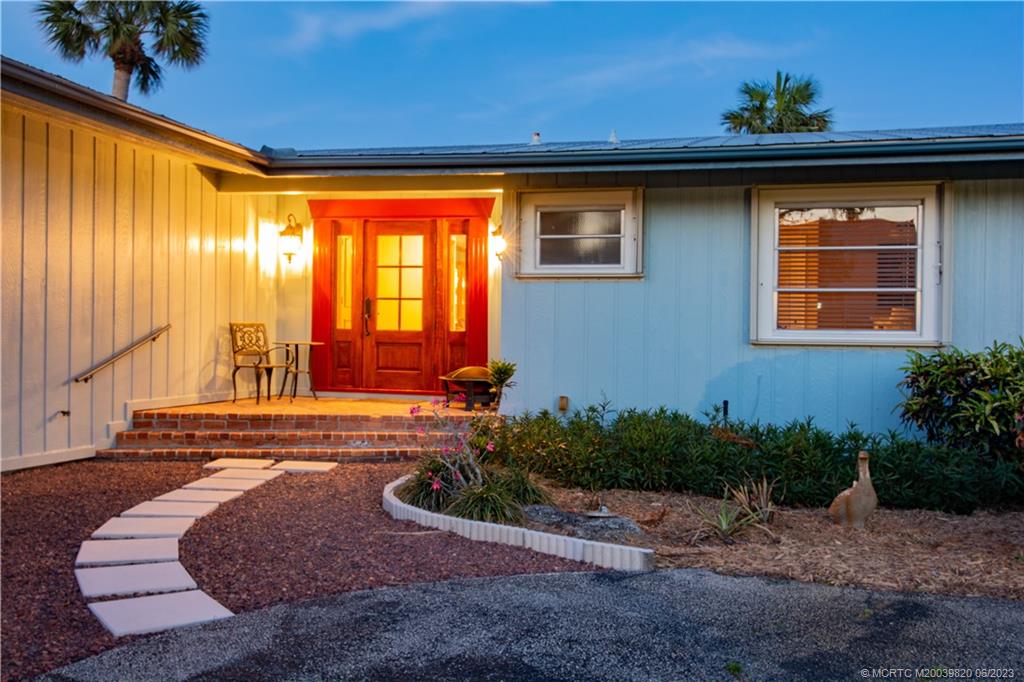 88 N Sewalls Point Road