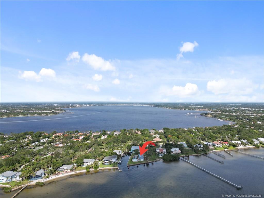 88 N Sewalls Point Road