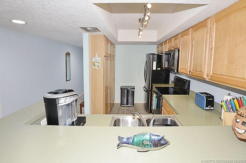 20 NE Plantation Road 302