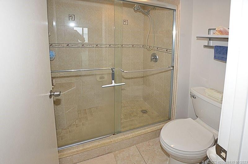 20 NE Plantation Road 302