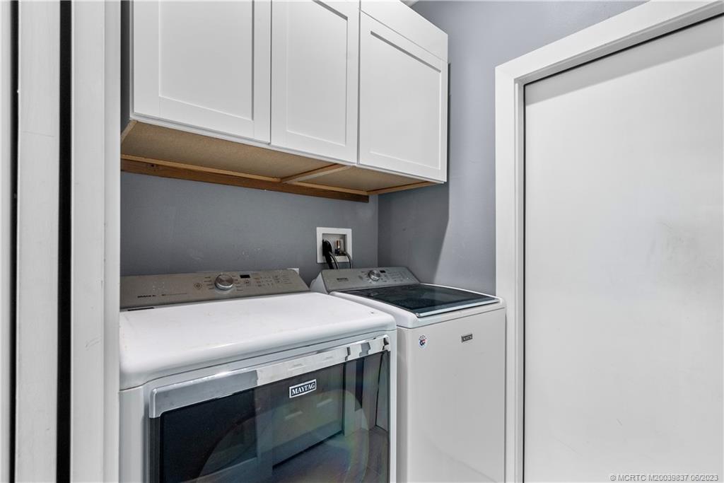 4786 SE Horizon Avenue