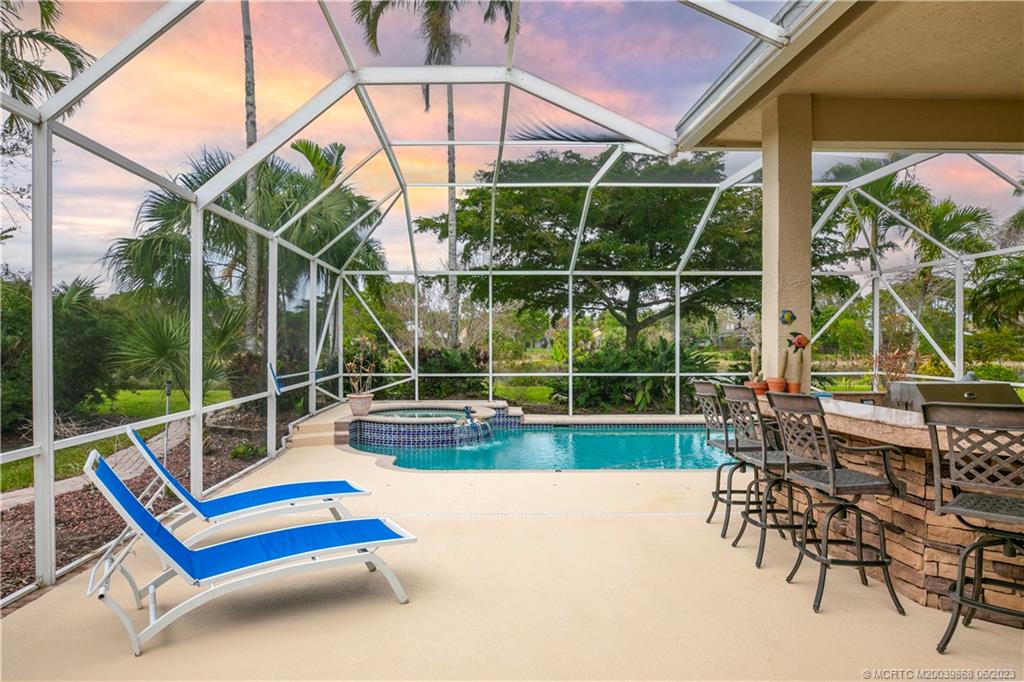 2277 SW Dove Canyon Way