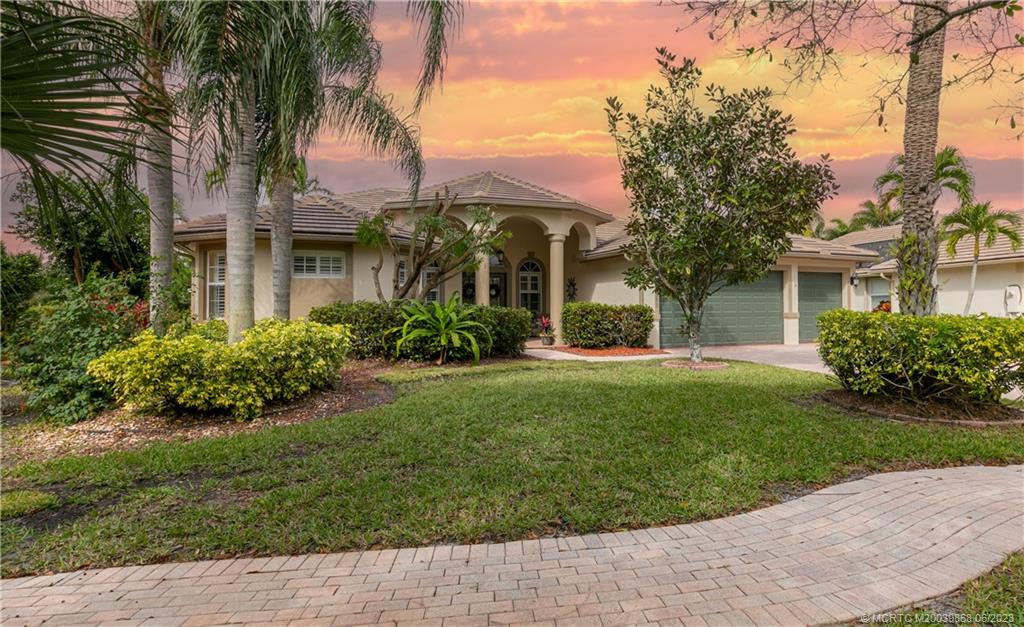 2277 SW Dove Canyon Way