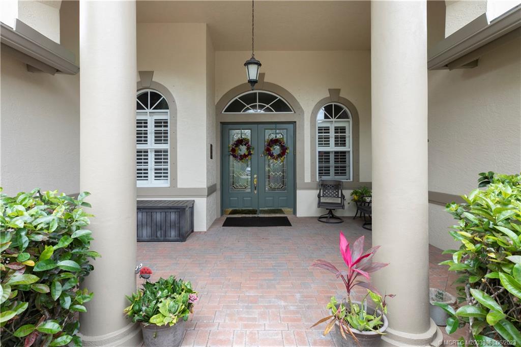 2277 SW Dove Canyon Way