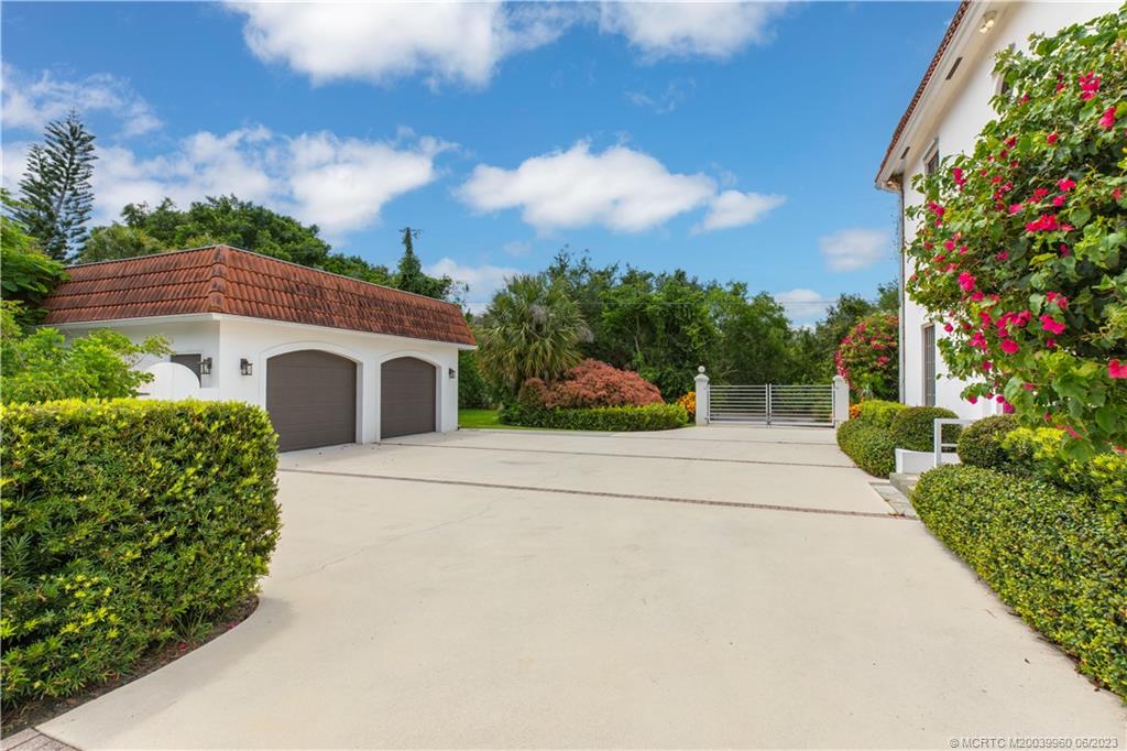 4203 SE Honey Hill Lane