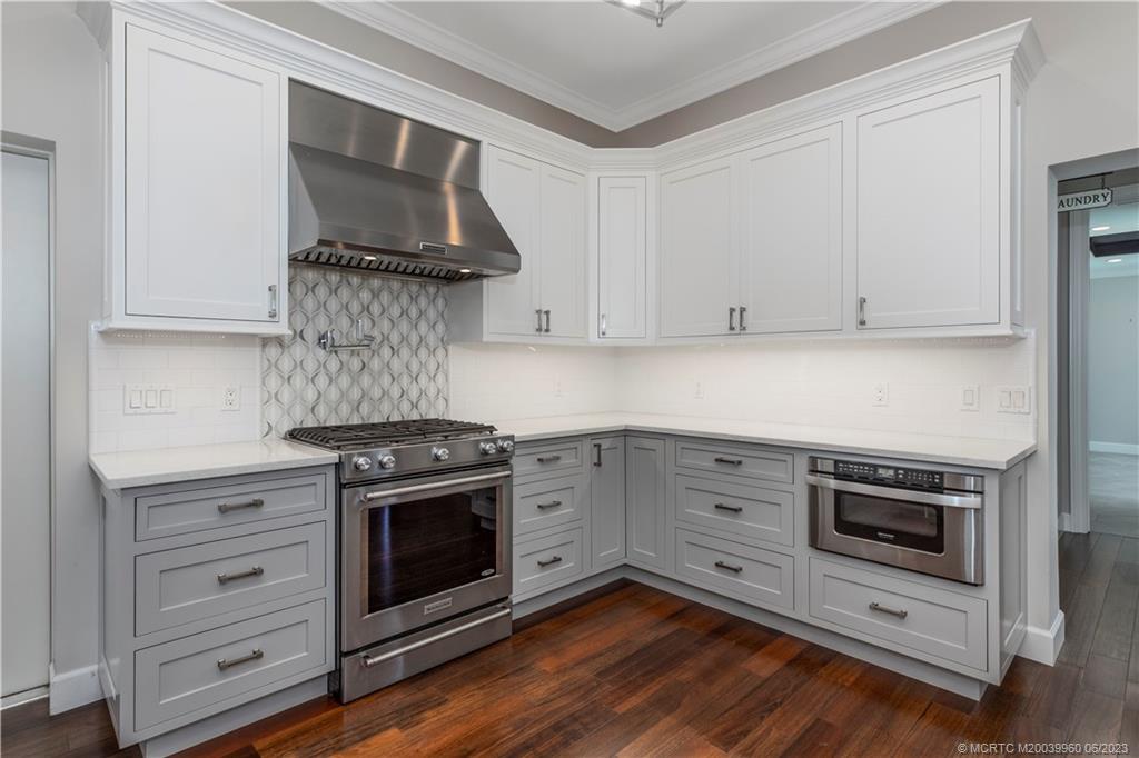 4203 SE Honey Hill Lane