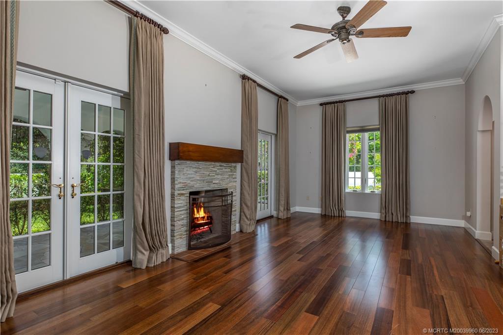 4203 SE Honey Hill Lane