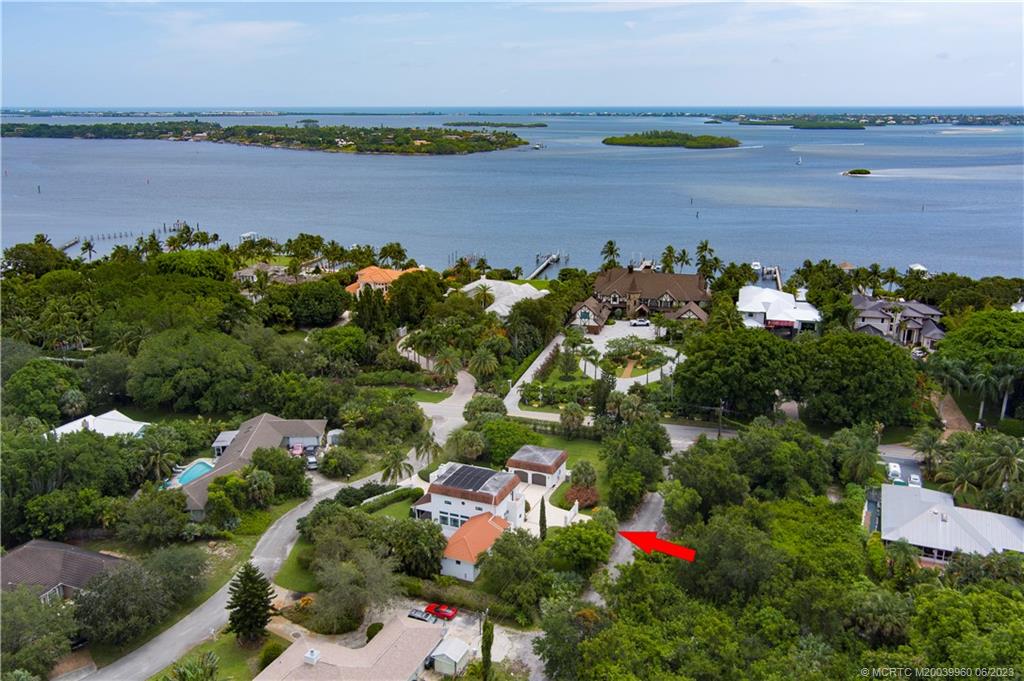 4203 SE Honey Hill Lane