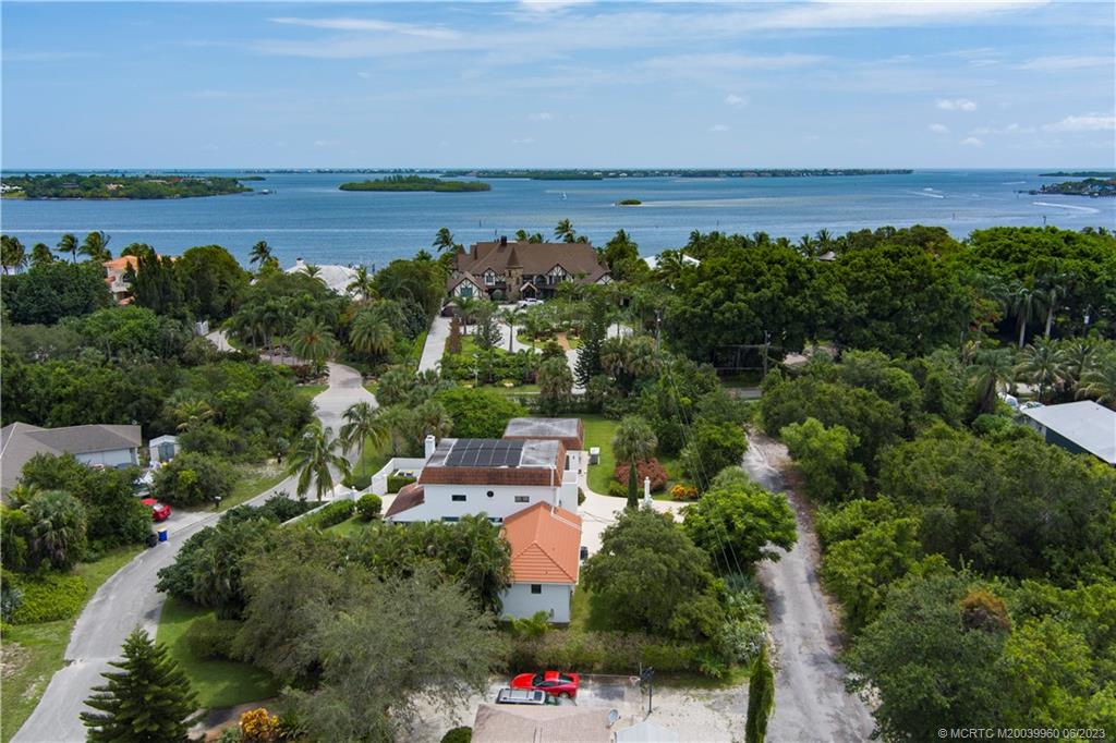 4203 SE Honey Hill Lane