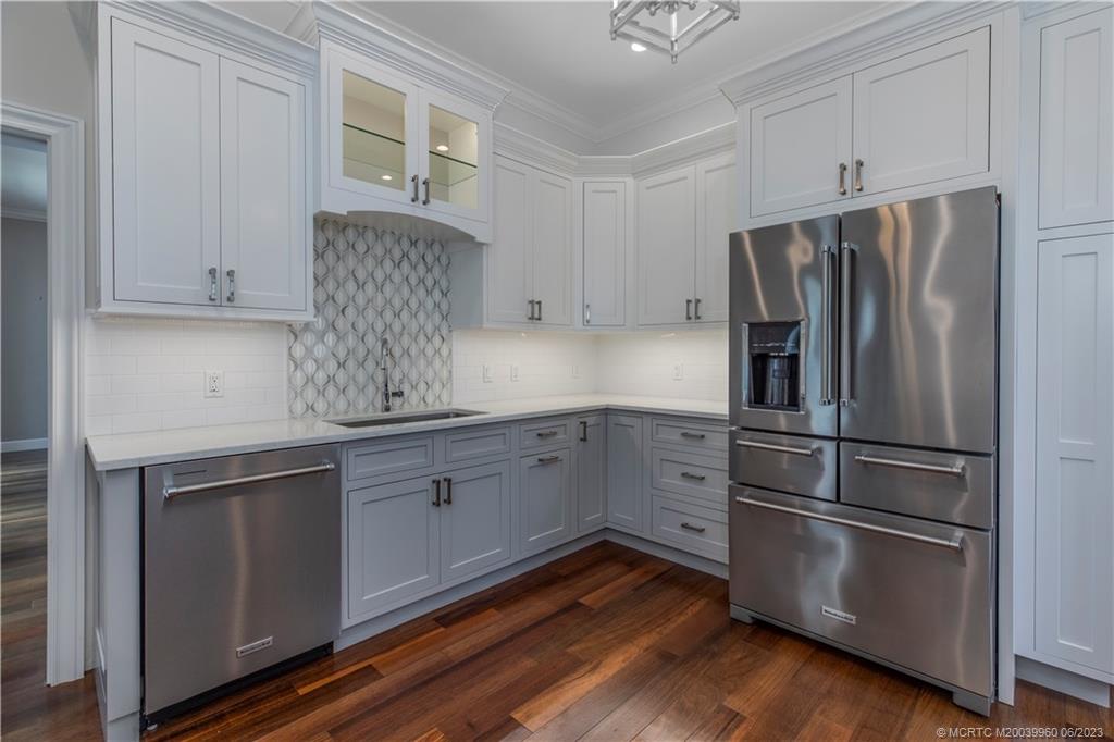 4203 SE Honey Hill Lane