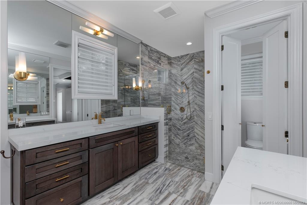 4203 SE Honey Hill Lane