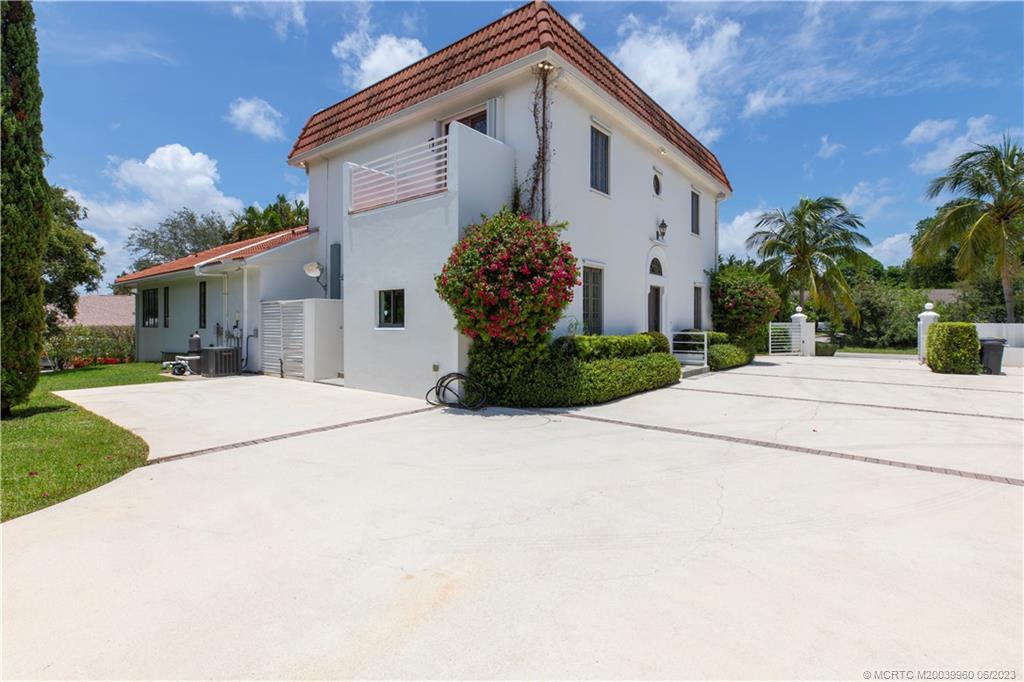 4203 SE Honey Hill Lane